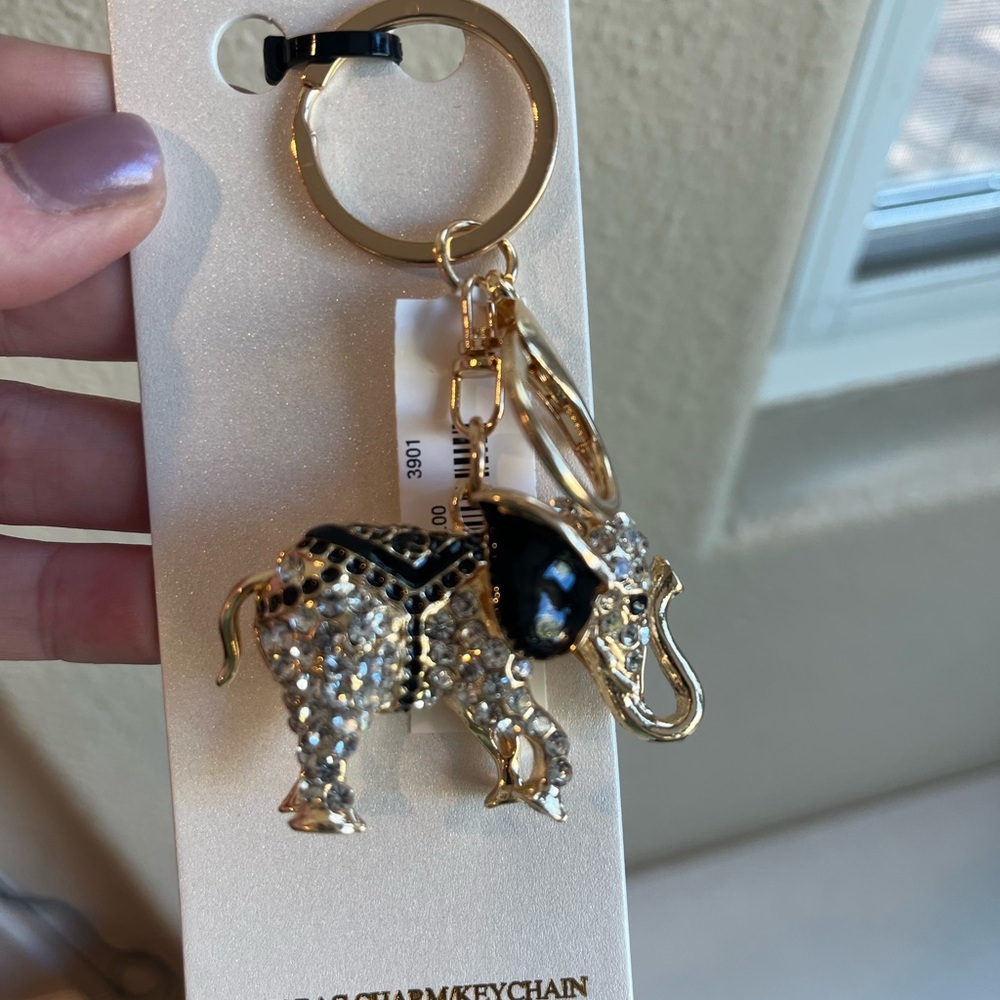 Natasha Gold and Black Elephant Keychain Bag Charm - Picture 2 of 3